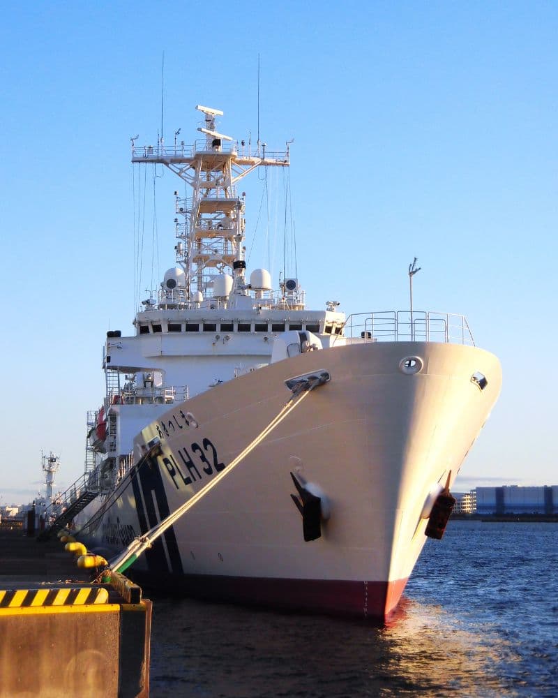 Sika. Adhesivos y selladores para el sector marino.